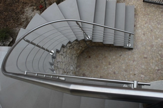 Outdoor stairs in Grey Quartzite